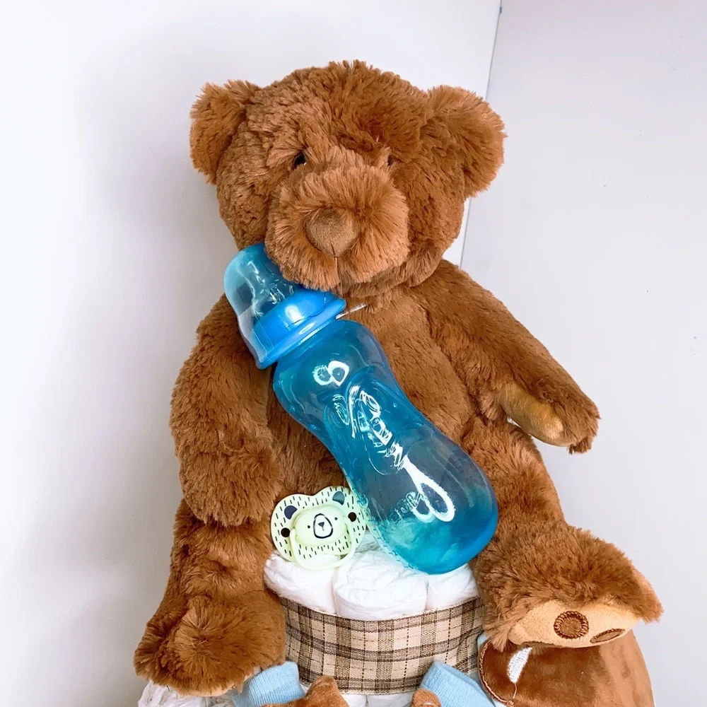 Teddy Bear Diaper Cake